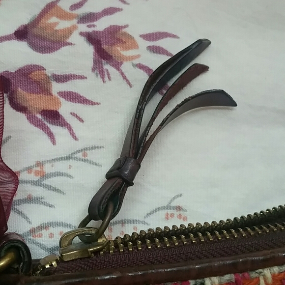 Vintage Coach clutch purse. - Picture 6 of 8